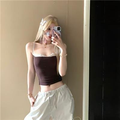 向下扭曲